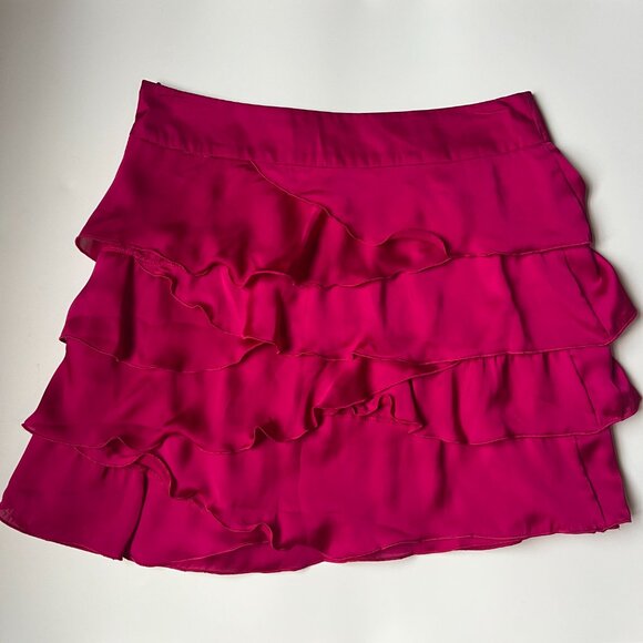 2b Bebe Hot Pink Ruffle Mini Skirt – Size Small - Picture 5 of 6